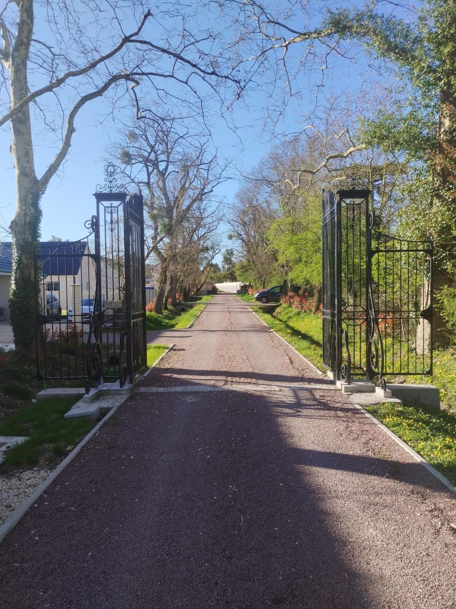 Domaine De Veauce Proche De Bourges Saint-Doulchard Esterno foto
